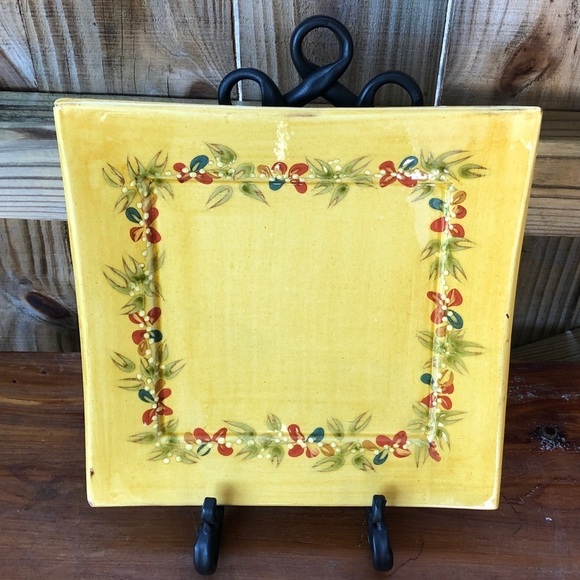 French Hand Painted Floral Plate T Comme Terre - Picture 1 of 6